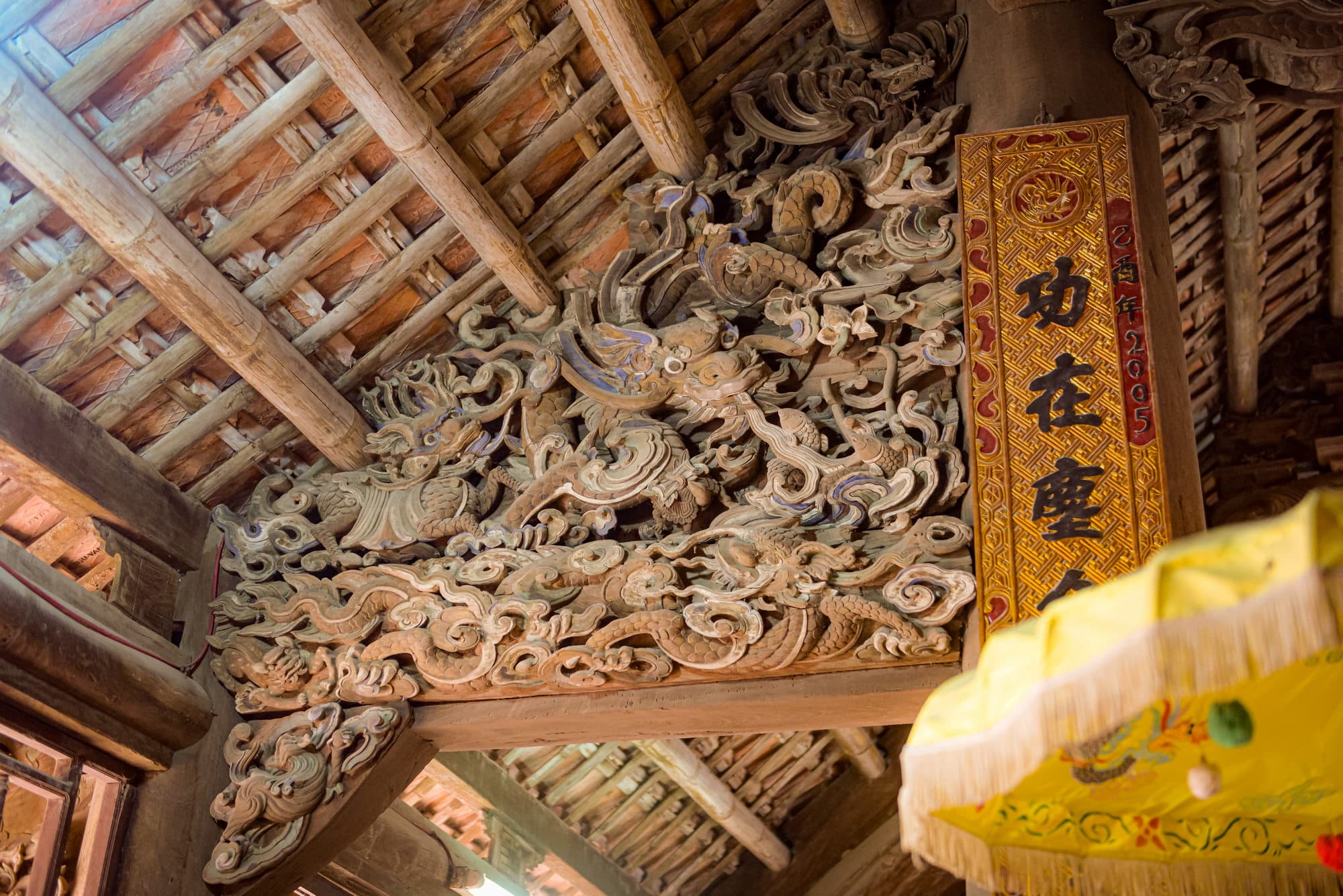 Tháp Bà Pô Nagar bên sông Cái trong ánh chiều